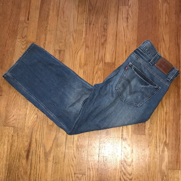 Levi's Other - Levi’s low loose 549